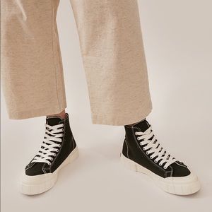 Good News Platform Sneakers
